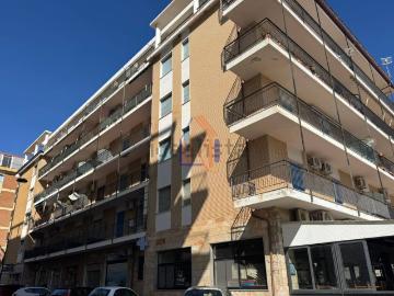 Appartamento in vendita di 57 m² in Via Niccoloso da Recco, 6