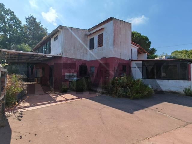 Appartamento in vendita di 544 m² in Via baracca