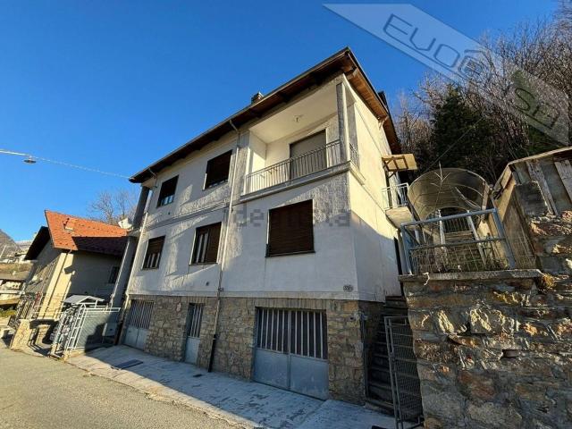 Appartamento in vendita di 54 m² in Frazione Castel del bosco