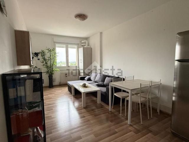 Appartamento in vendita di 54 m² in Largo Cervignano, 75