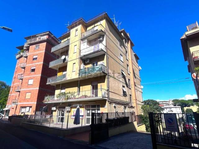Appartamento in vendita di 54 m² in Via 2 Giugno, 13
