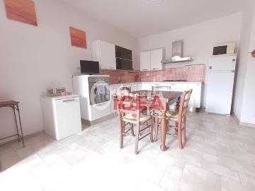 Appartamento in vendita di 54 m² in Via Alessandro Manzoni, 53018