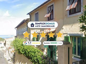 Appartamento in vendita di 54 m² in Via di Montenero