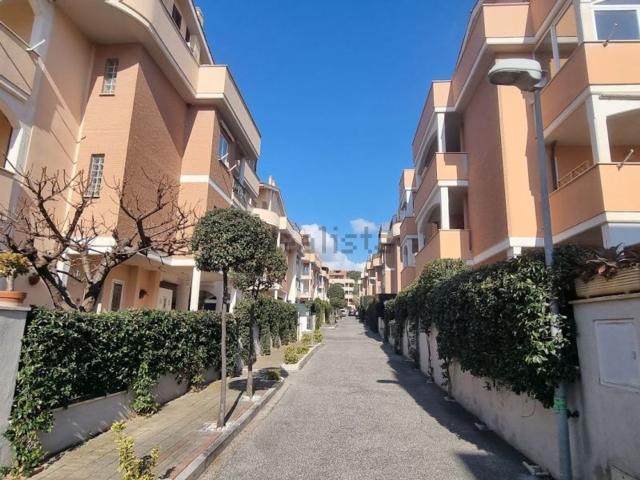 Appartamento in vendita di 54 m² in Via IV Novembre, 40