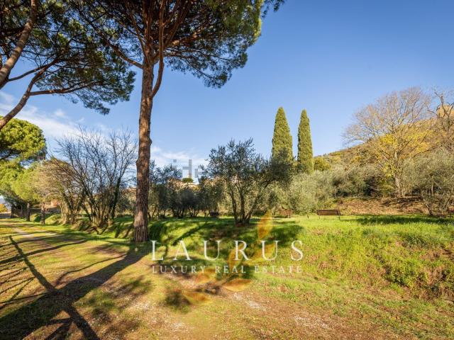 Appartamento in vendita di 54 m² in Via Montecchio Vesponi