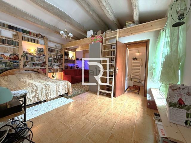 Appartamento in vendita di 54 m² in Via Ravegnana, 784