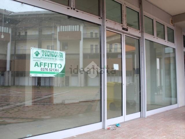 Appartamento in vendita di 54 m² in Viale Europa, 16