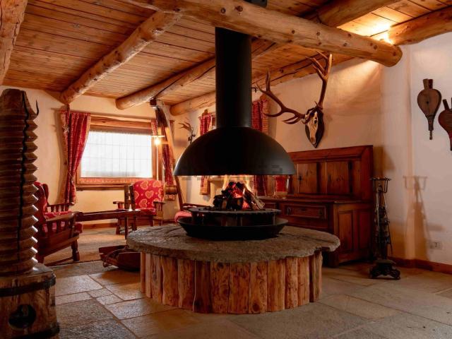 Appartamento in vendita di 550 m² in Strada Provinciale del Sestriere