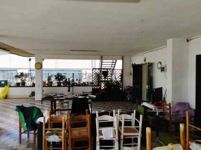 Appartamento in vendita di 556 m² in Via degli Eroi