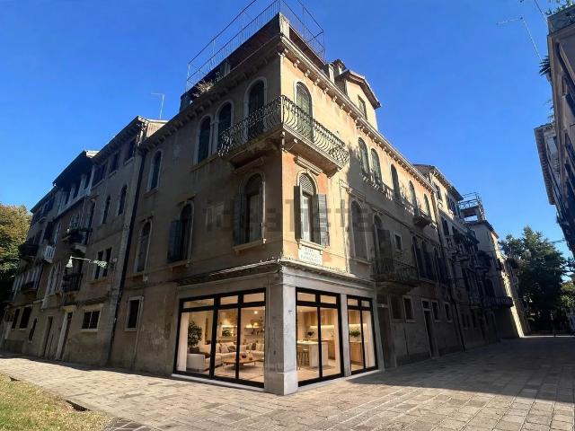 Appartamento in vendita di 55 m² in Calle Franco Passarella, 1