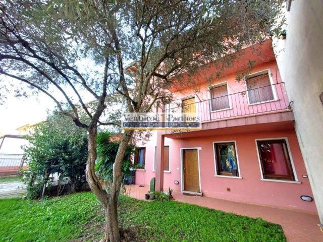 Appartamento in vendita di 55 m² in Strada Profondi