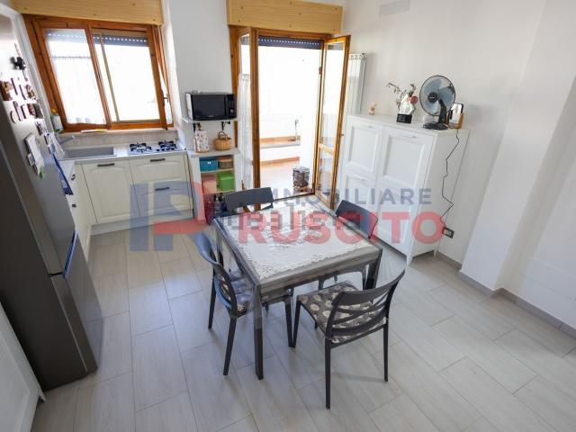 Appartamento in vendita di 55 m² in Via Yvon de Begnac