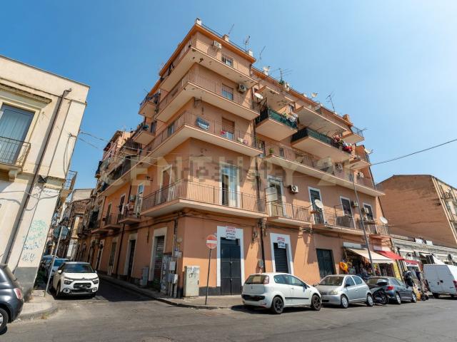 Appartamento in vendita di 55 m² in Via Archimede, 143