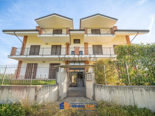 Appartamento in vendita di 55 m² in Via Cave, 84
