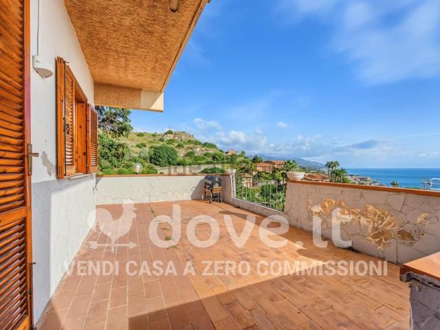Appartamento in vendita di 55 m² in Via Consolare Valeria, 396