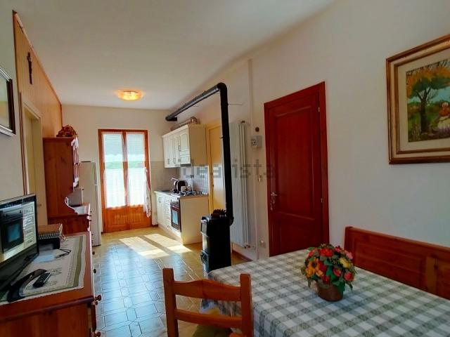 Appartamento in vendita di 55 m² in Via del cimitero