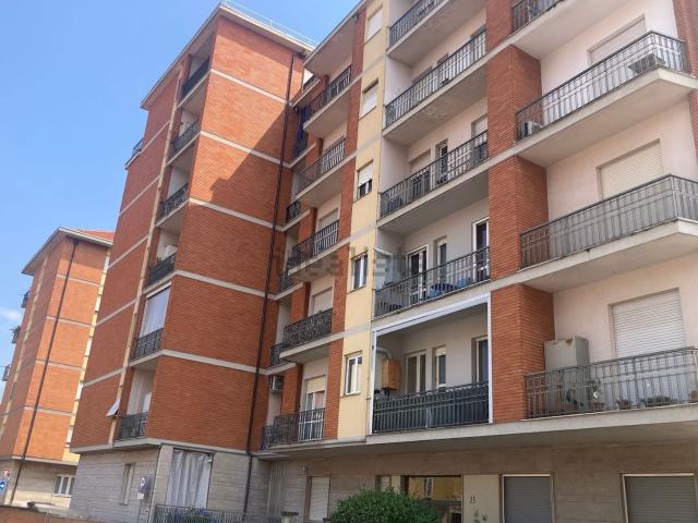 Appartamento in vendita di 55 m² in Via della Gualderia, 23