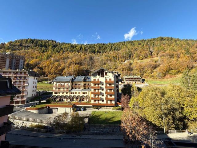 Appartamento in vendita di 55 m² in Via Europa, 107