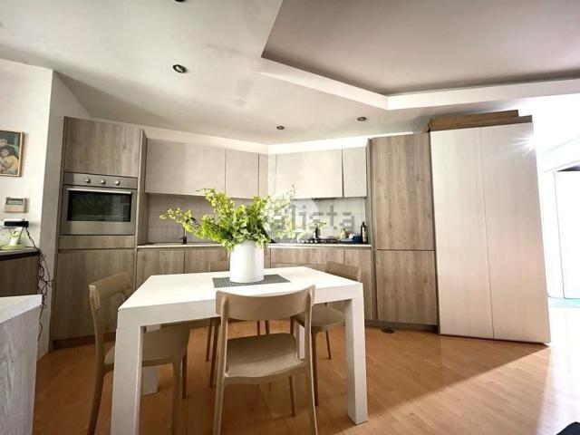 Appartamento in vendita di 55 m² in Via Francesco Petrarca, 26