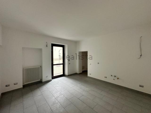 Appartamento in vendita di 55 m² in Via IV Novembre, 27