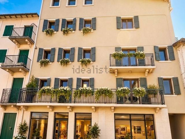 Appartamento in vendita di 55 m² in Via Lessini, 14