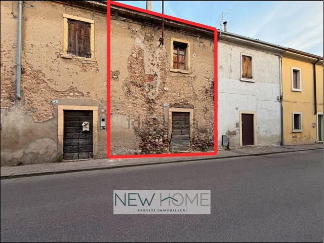 Appartamento in vendita di 55 m² in Via Scuderlando, 319