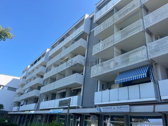 Appartamento in vendita di 65 m² in Viale dei Coralli, 74