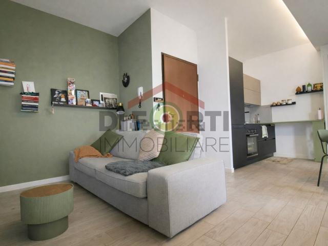 Appartamento in vendita di 55 m² in Viale delle Americhe, 198