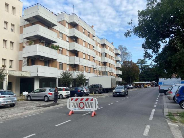 Appartamento in vendita di 55 m² in Viale Viareggio, 34