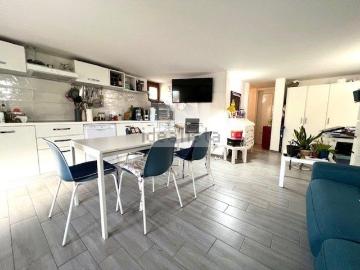 Appartamento in vendita di 56 m² in Via dei Lecci