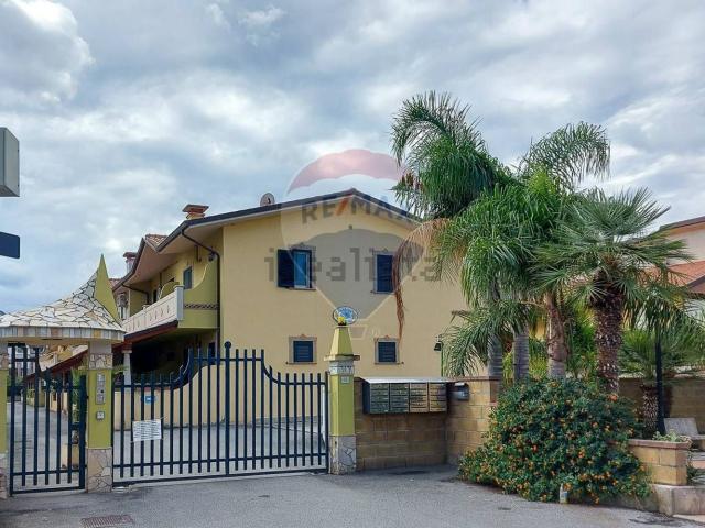 Appartamento in vendita di 56 m² in Via Gaspare Amodeo, 94