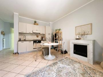 Appartamento in vendita di 56 m² in Via Molineri, 42