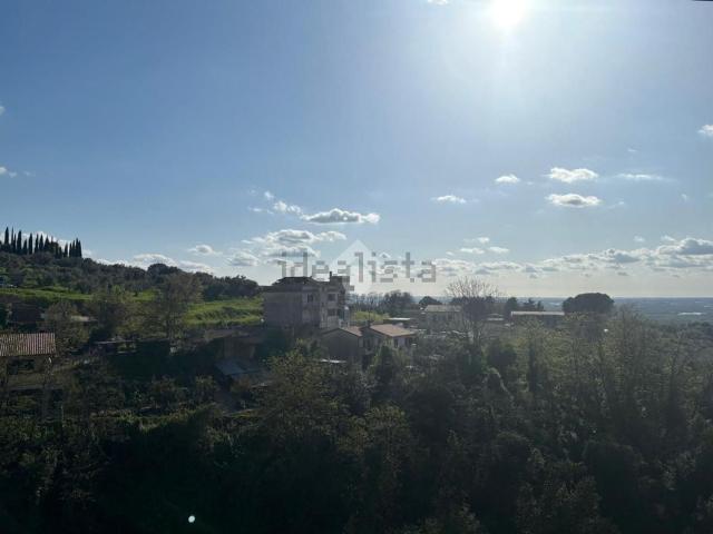 Appartamento in vendita di 56 m² in Via Ninfina, 98