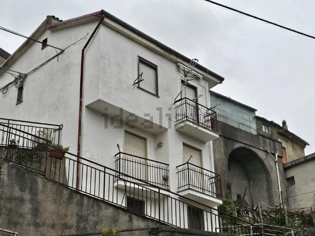 Appartamento in vendita di 58 m² in Via Benedetto Cairoli, 7