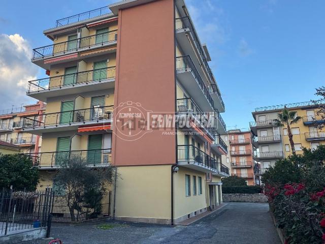 Appartamento in vendita di 58 m² in Via Corsica