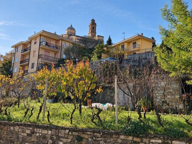 Appartamento in vendita di 58 m² in Via Diano Castello, 22