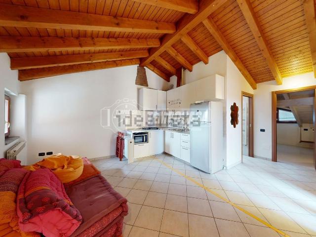 Appartamento in vendita di 58 m² in Via San Pietro, 18