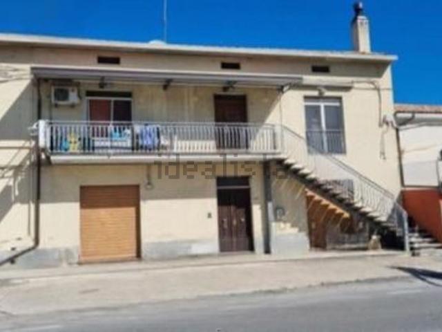 Appartamento in vendita di 590 m² in Via Nazionale, 415