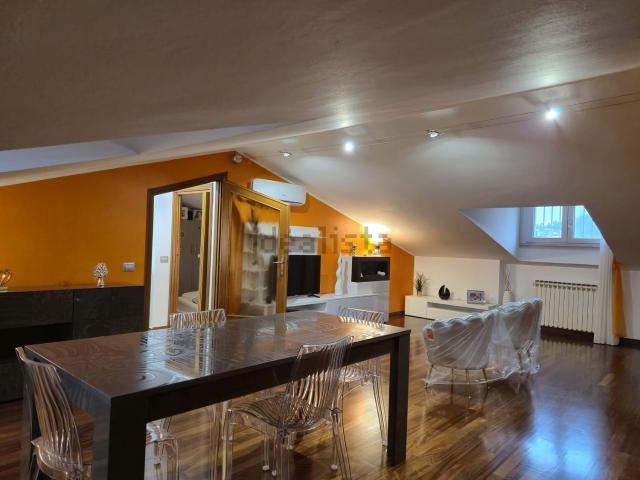 Appartamento in vendita di 59 m² in Via delle Ghiande, 144