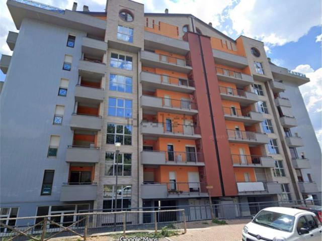Appartamento in vendita di 59 m² in Via delle Medaglie Olimpiche, 38