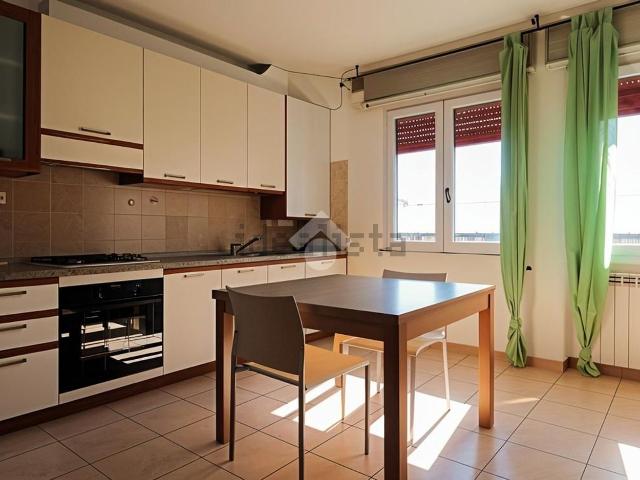 Appartamento in vendita di 59 m² in Via Gardesana, 83