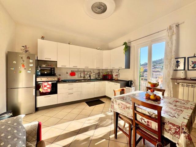 Appartamento in vendita di 59 m² in Via Giuseppe Airenti, 44