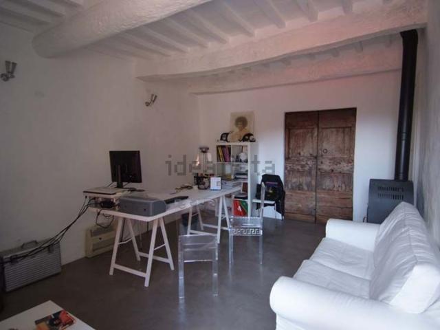 Appartamento in vendita di 63 m² in Borgo a Giovi, 22