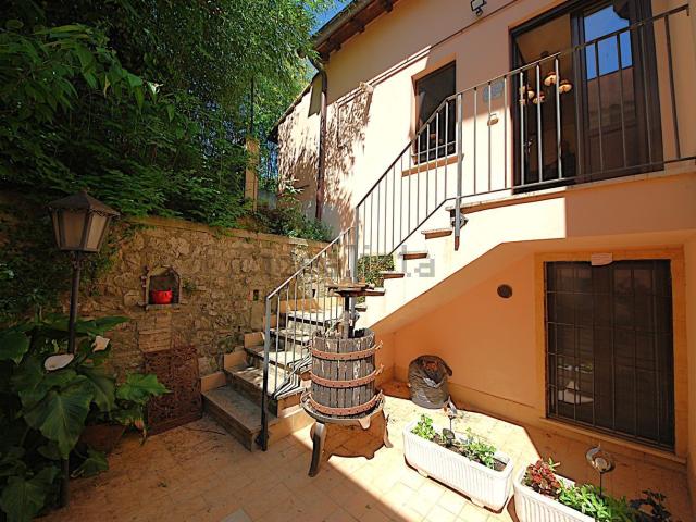 Appartamento in vendita di 63 m² in Strada Statale Valnerina, 7