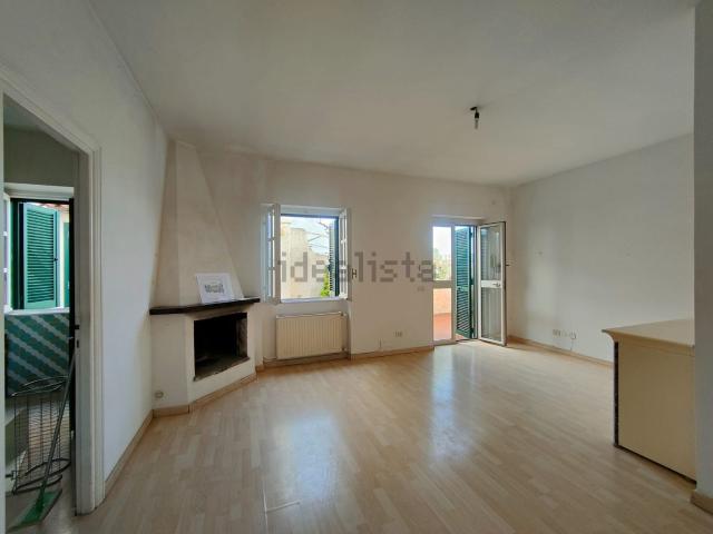 Appartamento in vendita di 63 m² in Via Agylla