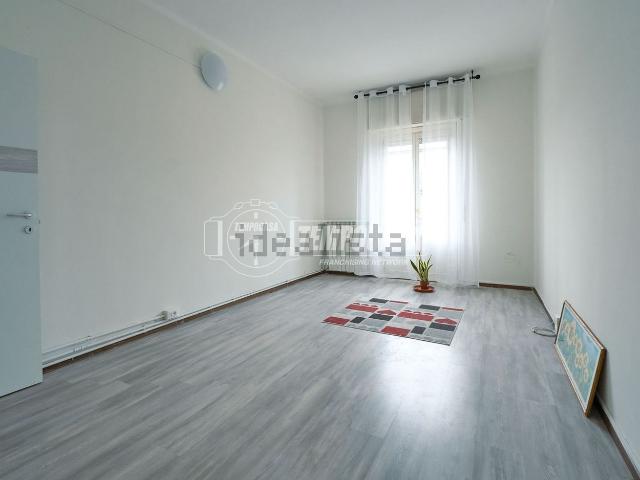 Appartamento in vendita di 63 m² in Via Legione Ceccopieri