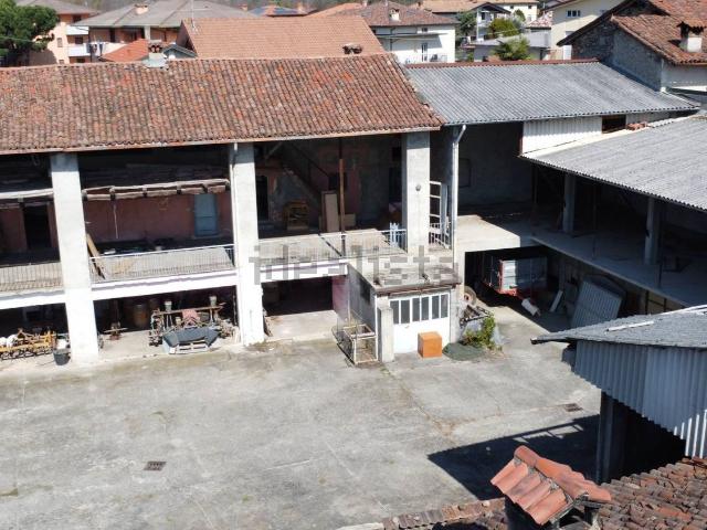 Appartamento in vendita di 600 m² in Via alle Cascine