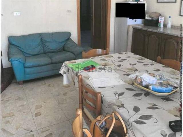 Appartamento in vendita di 600 m² in Via Francesco Caracciolo
