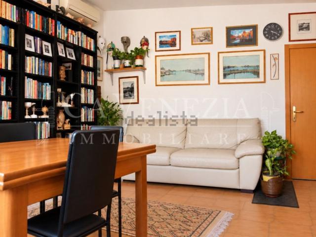 Appartamento in vendita di 60 m² in Calle Contarini, 3062