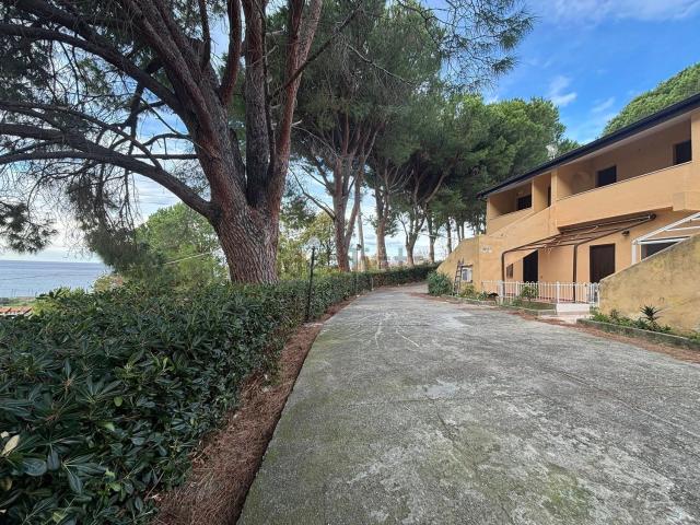 Appartamento in vendita di 60 m² in Contrada Petralonga, 1
